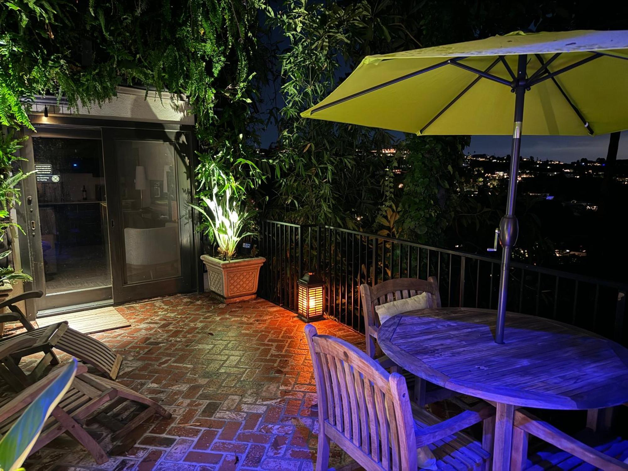 Apartamento Hollywood Hills Jetliner Views At 1080 Hollywood Los Angeles